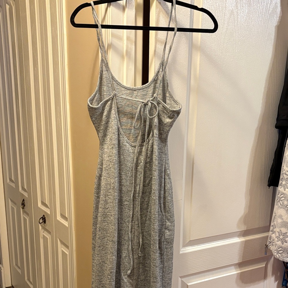 Elegant Gray Sleeveless Dress